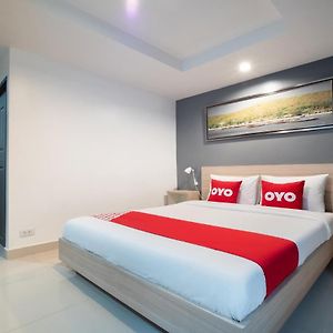Standard Zimmer mit Kingsize-Bett